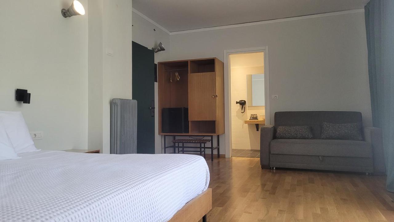 Theoxenia Hotel Андрицаина Екстериор снимка