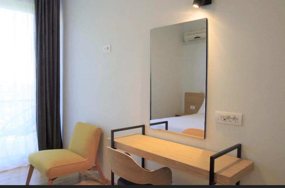 Theoxenia Hotel Андрицаина Стая снимка