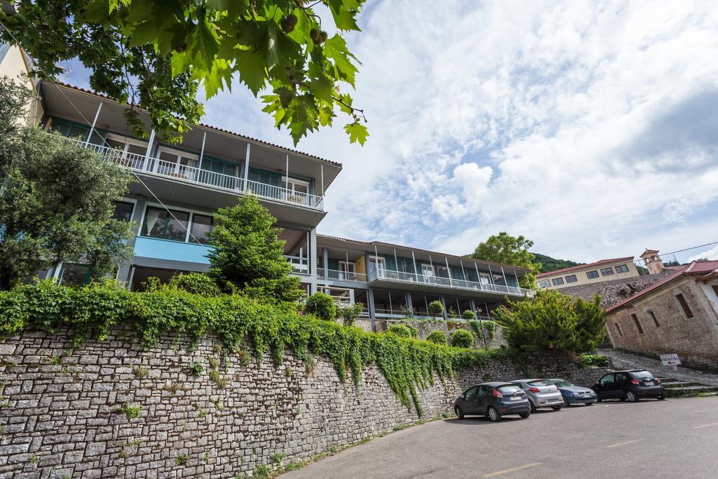 Theoxenia Hotel Андрицаина Екстериор снимка